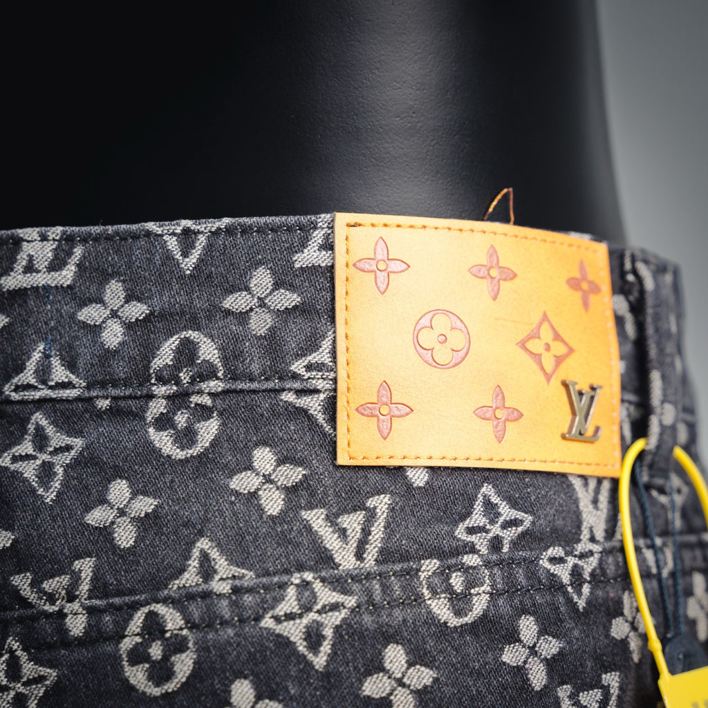 Louis 25fw all-match jeans