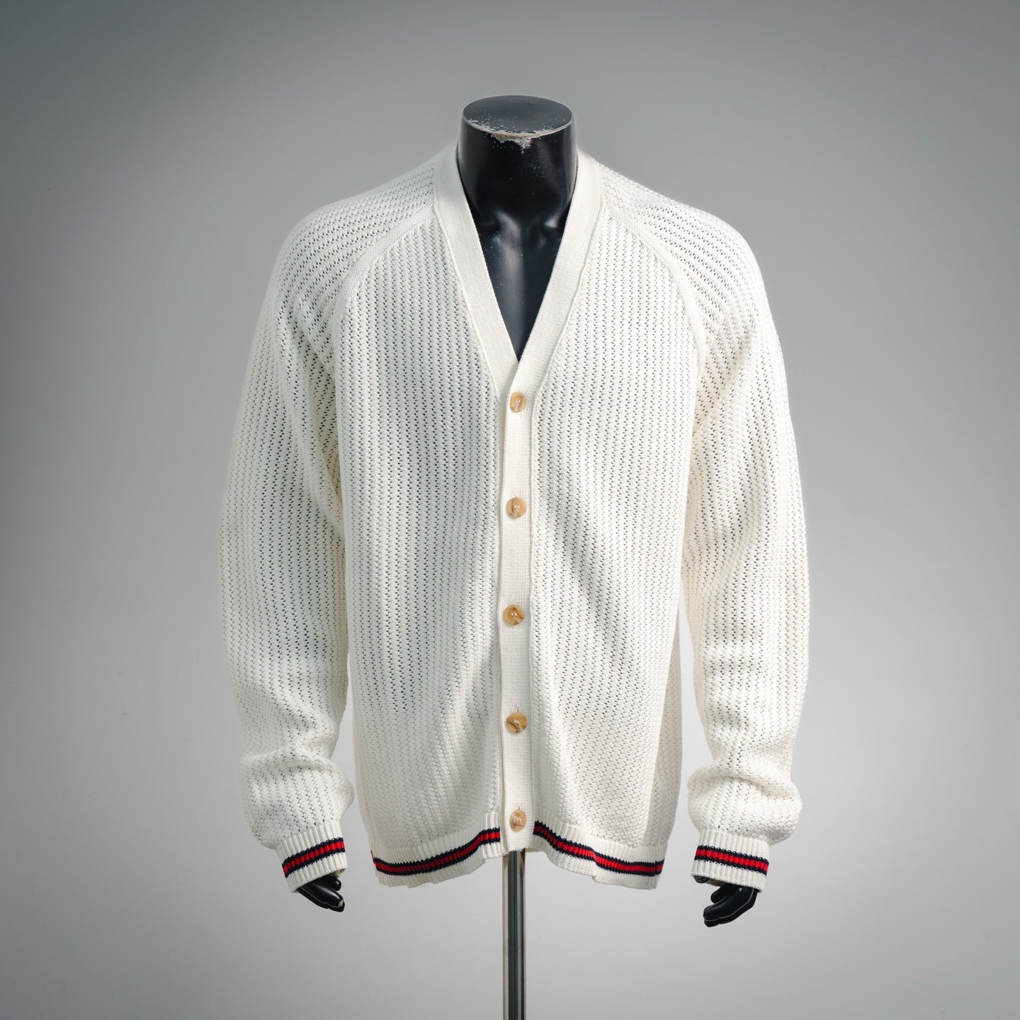 Guc 25fw knitted cardigan