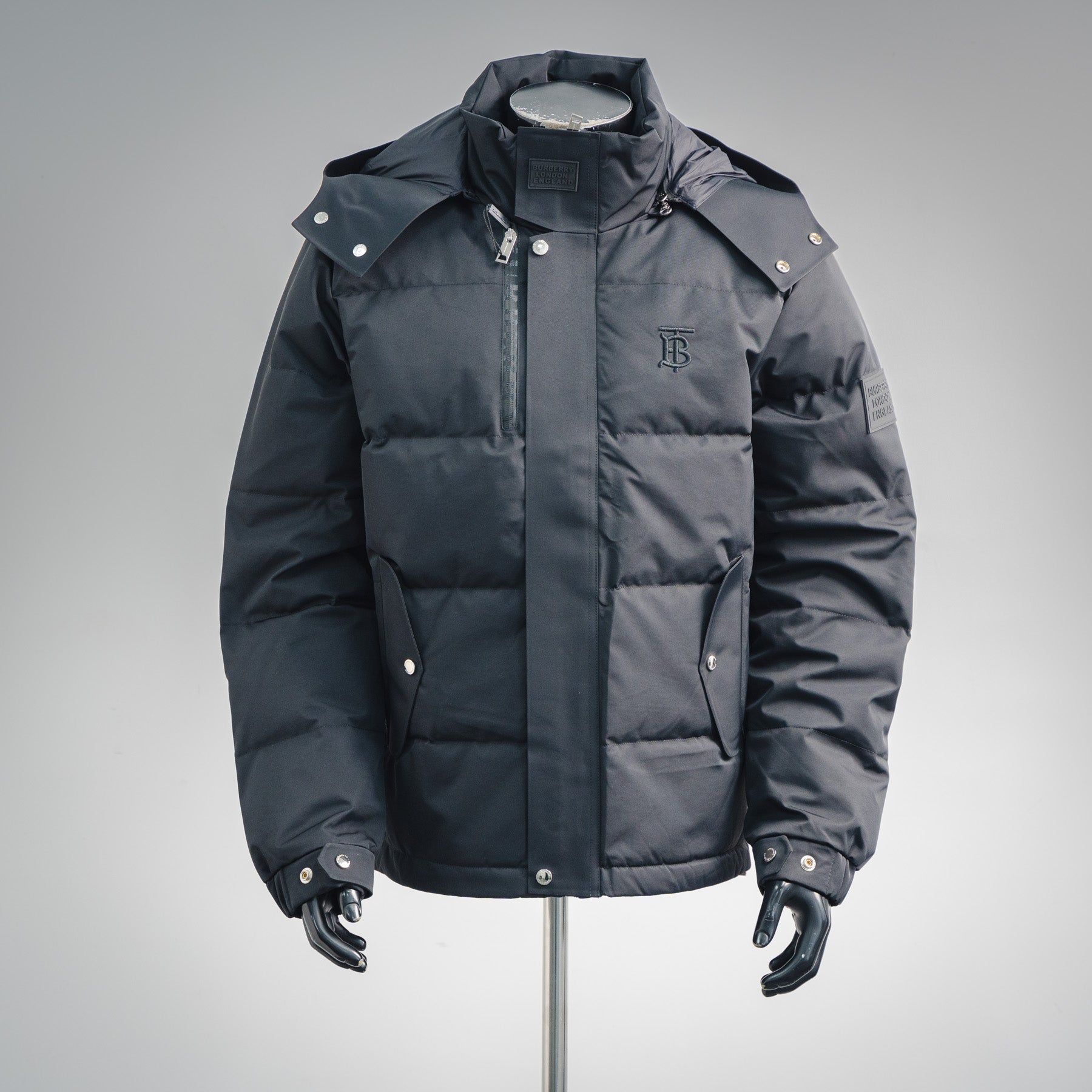 Burbery 25fw embroidered jacket