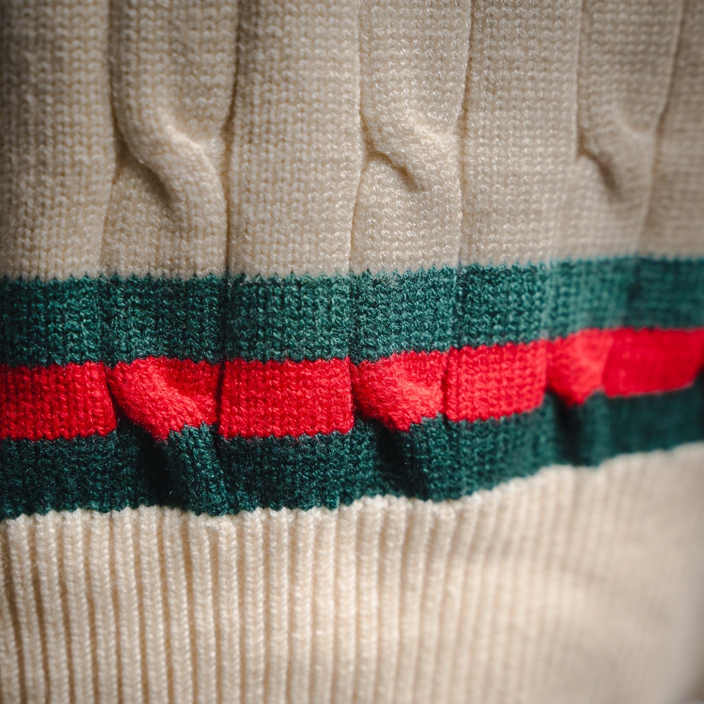 Guc 25fw splicing sweater