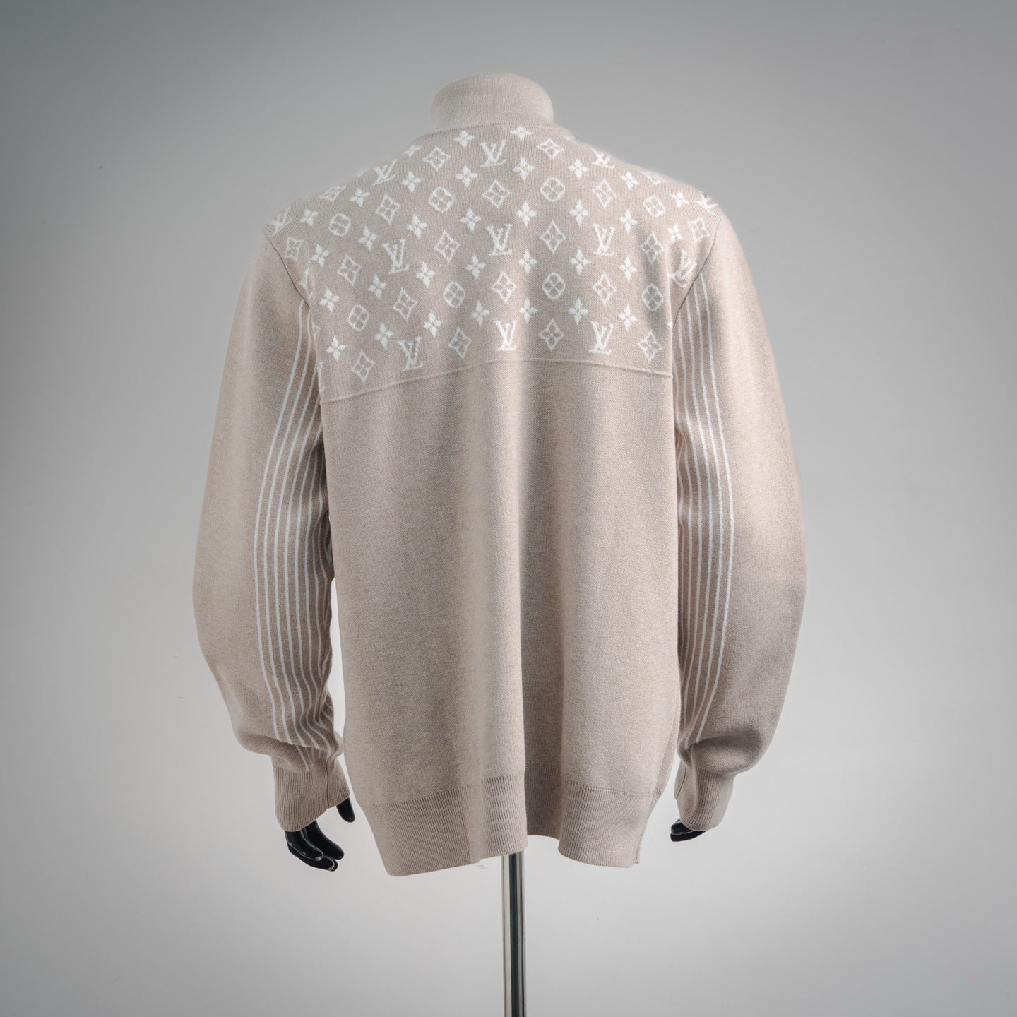 Louis 25fw jacquard sweater