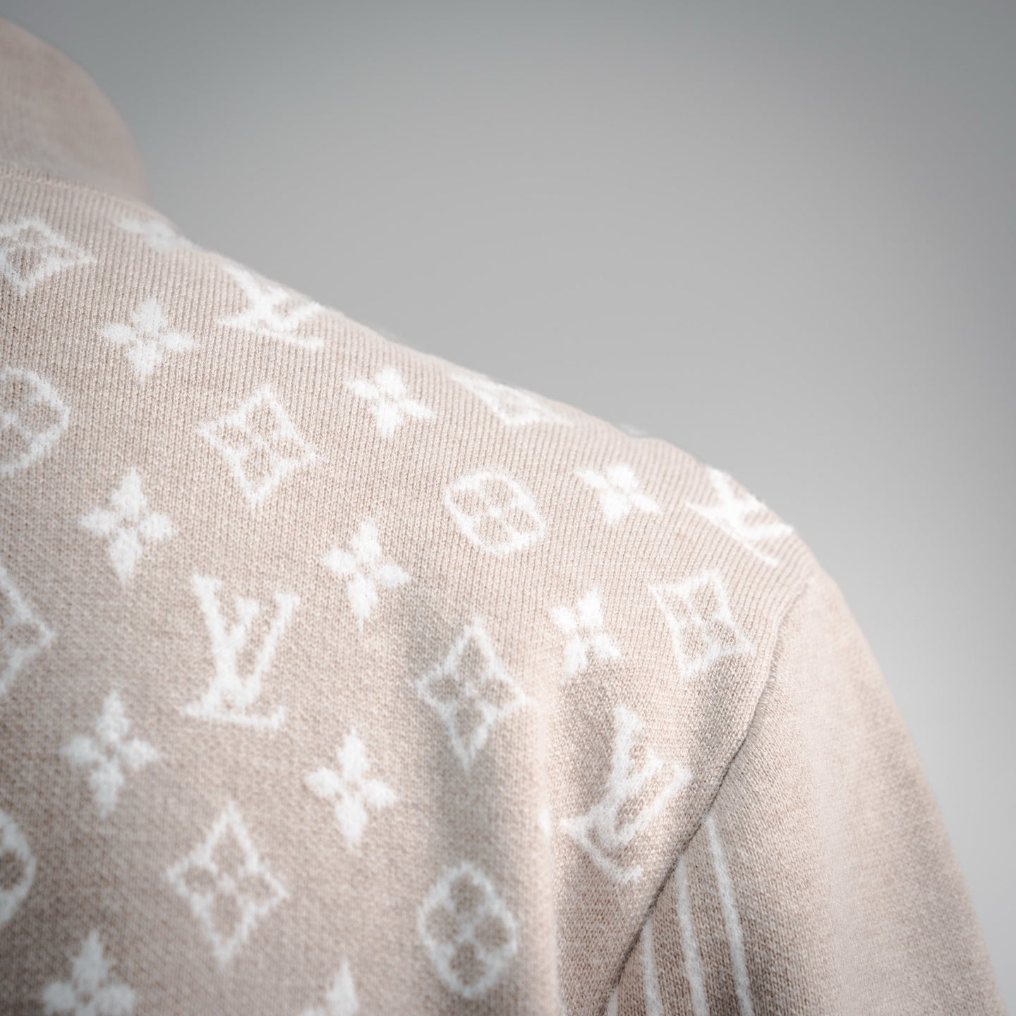 Louis 25fw jacquard sweater