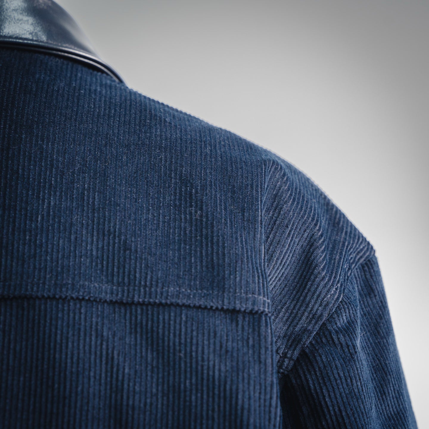 Guc 25fw embroidered jacket