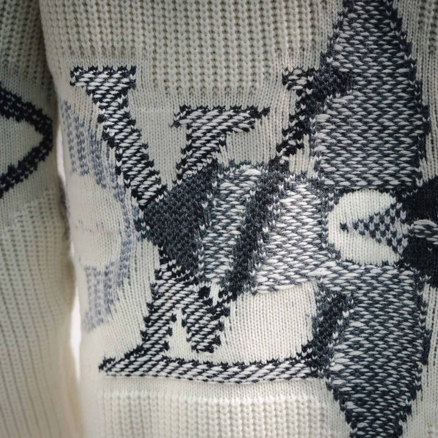Louis 25fw jacquard cardigan