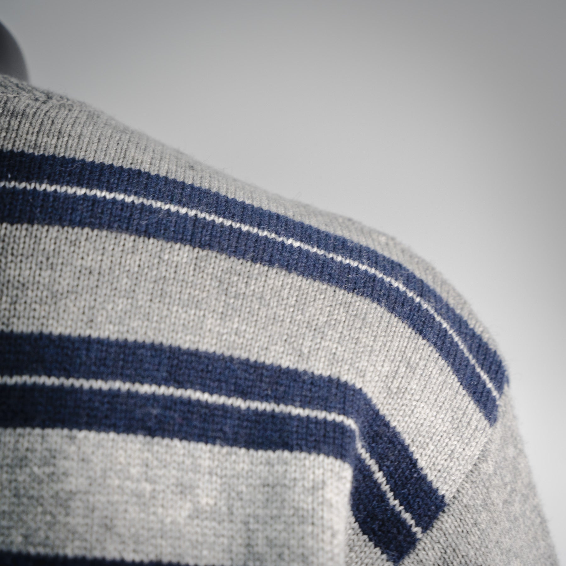 Miu 25fw casual cardigan