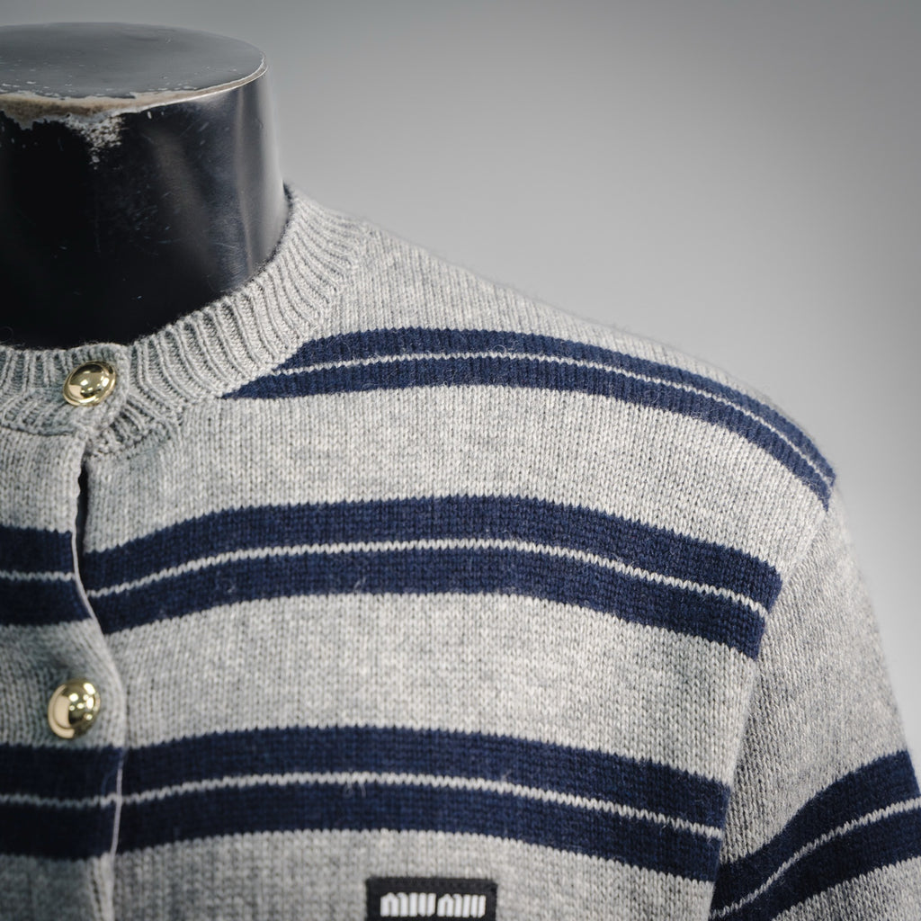 Miu 25fw casual cardigan