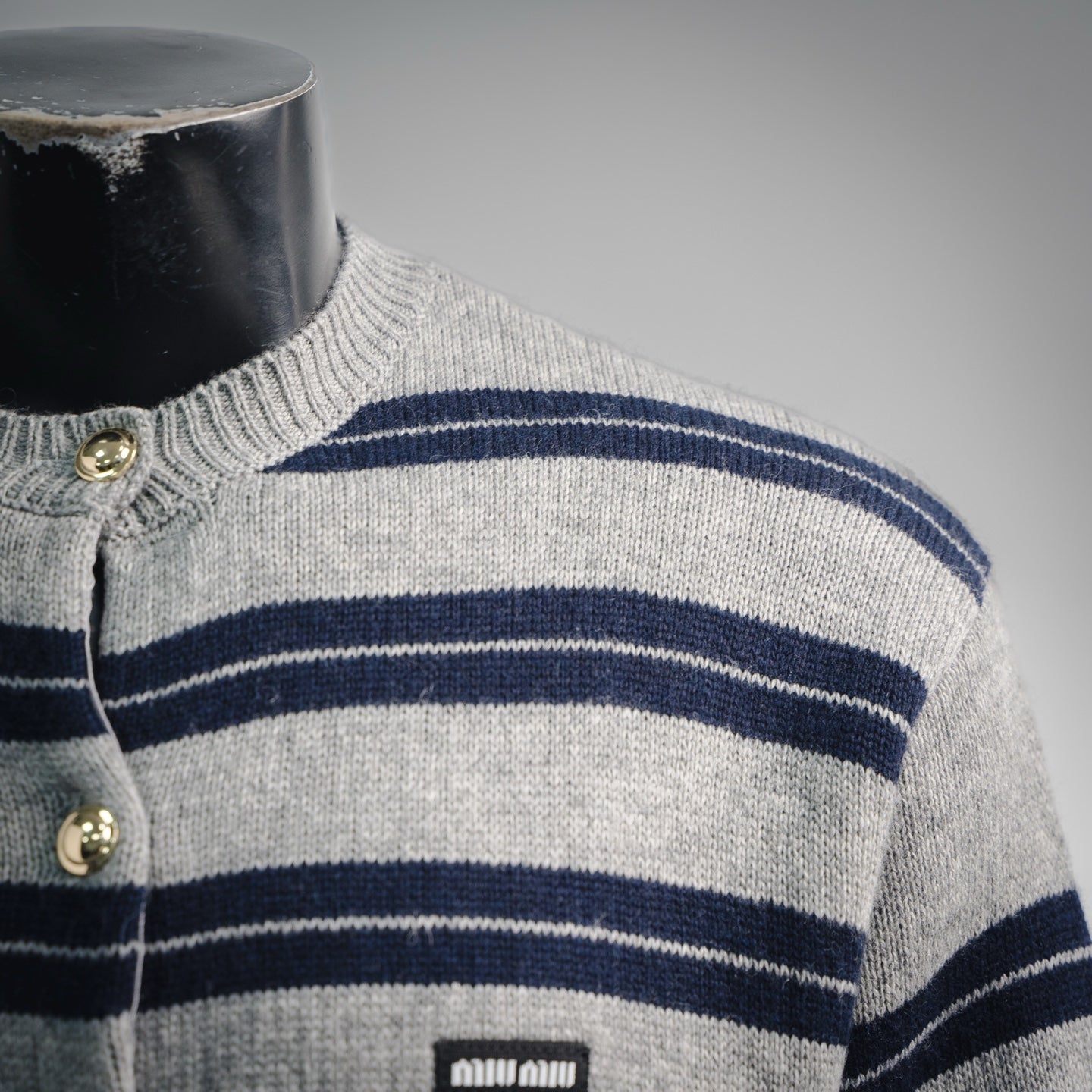 Miu 25fw casual cardigan