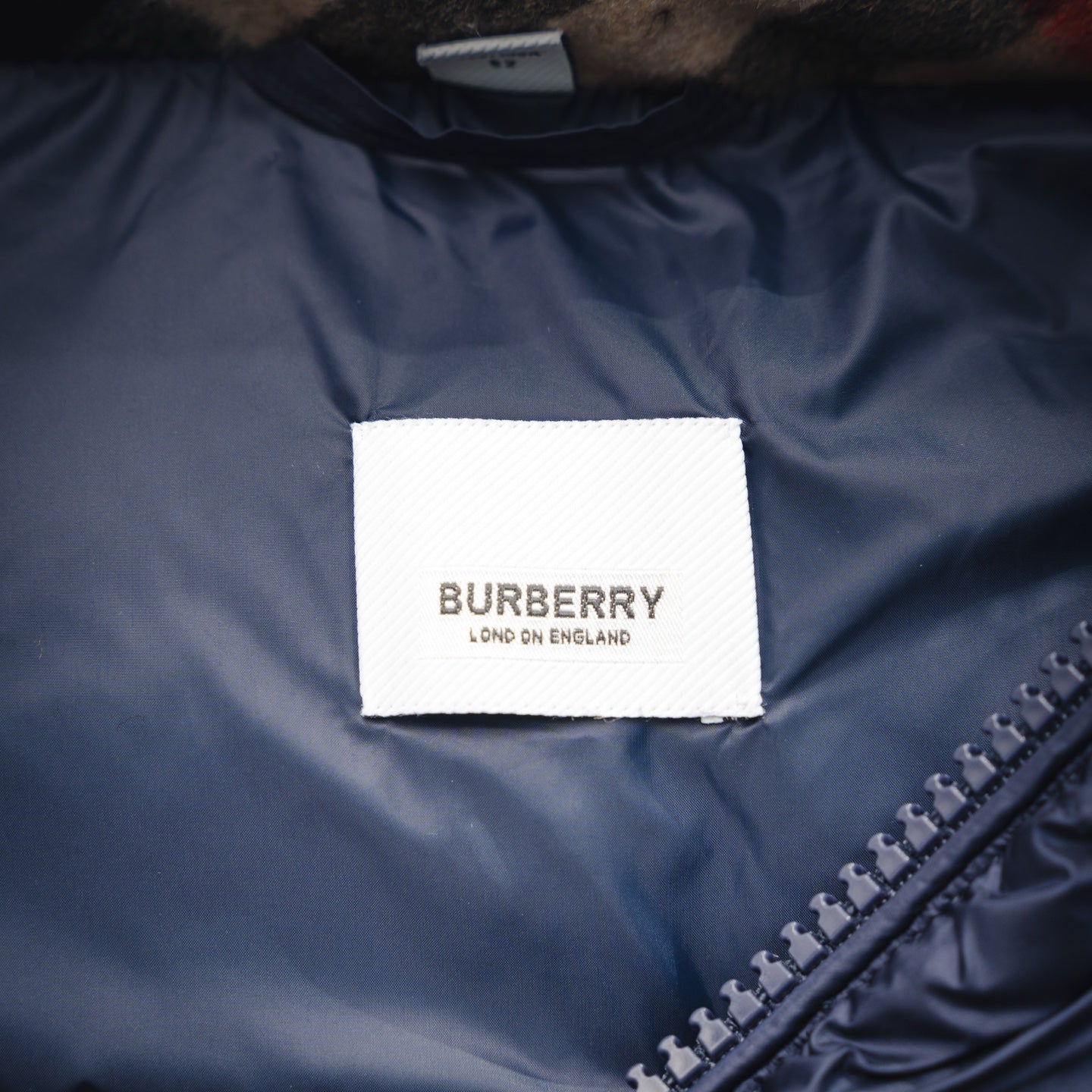 Burbery 25fw down jacket