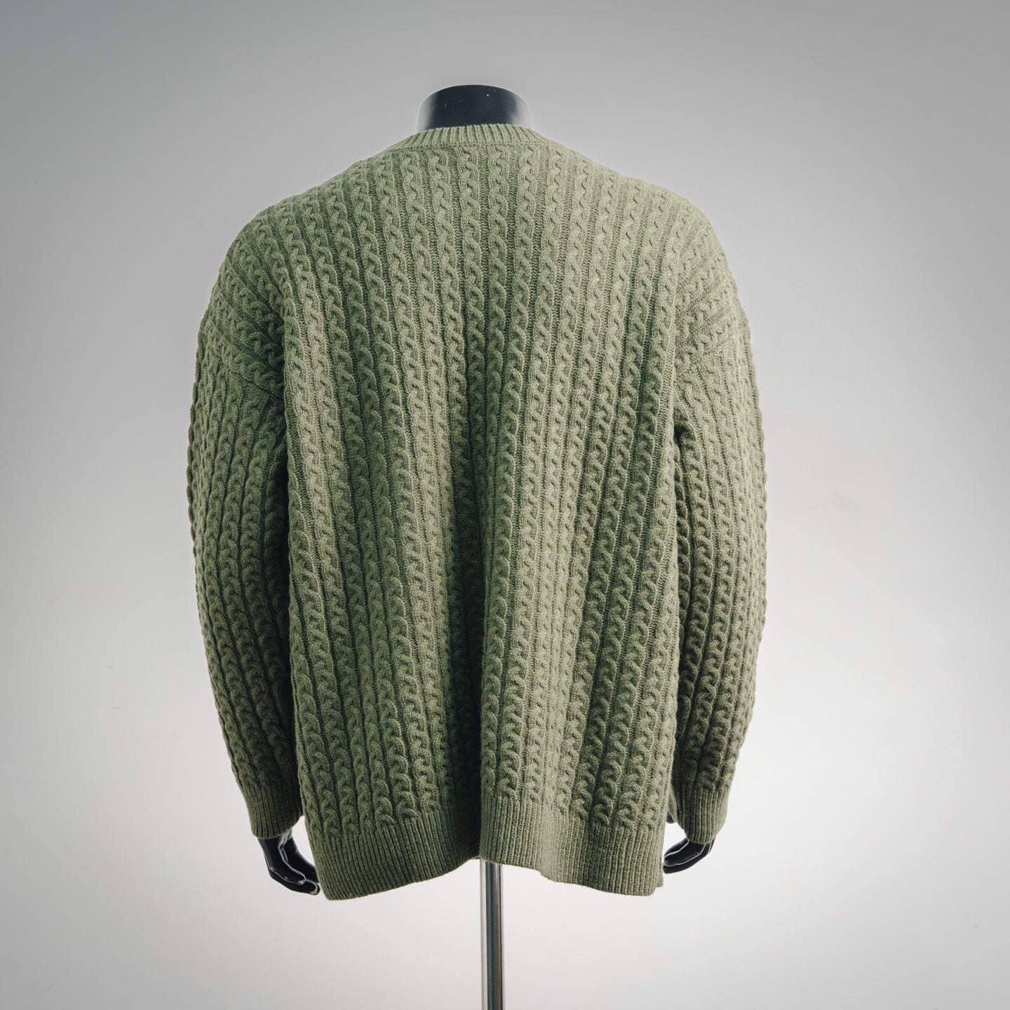 Loe 25fw knittking sweater