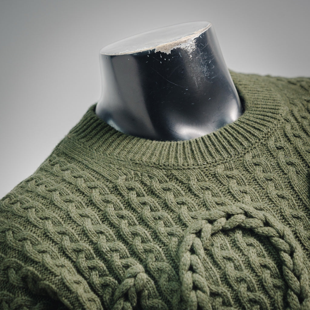 Loe 25fw knittking sweater