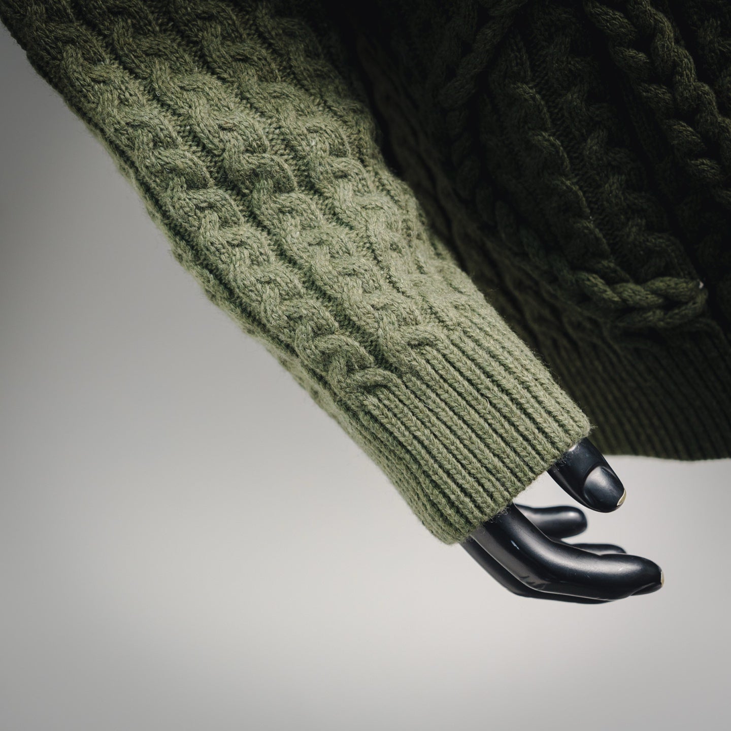 Loe 25fw knittking sweater