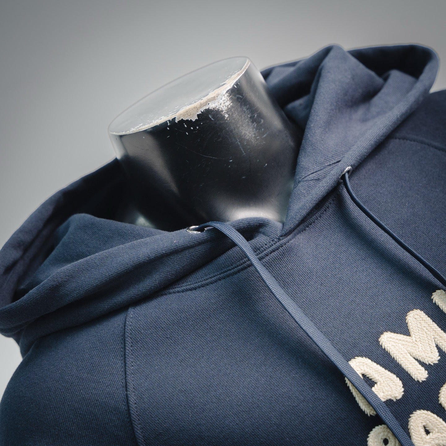 Ami 25fw embroidered hoodie