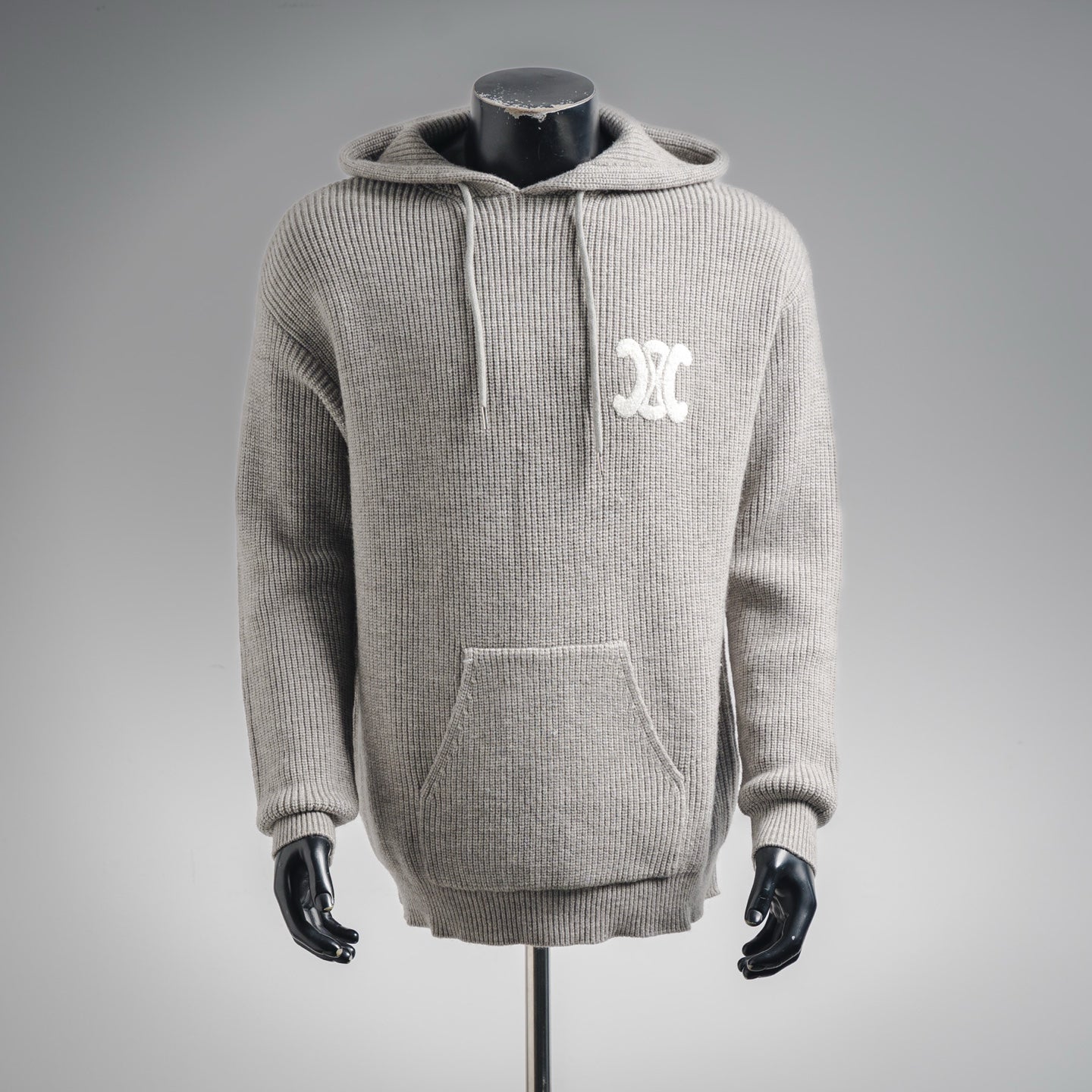 Cel 25fw embroidered sweater