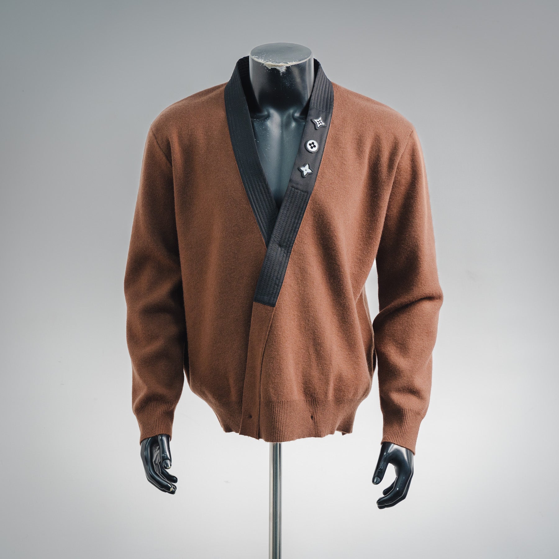 Louis 25fw casual cardigan