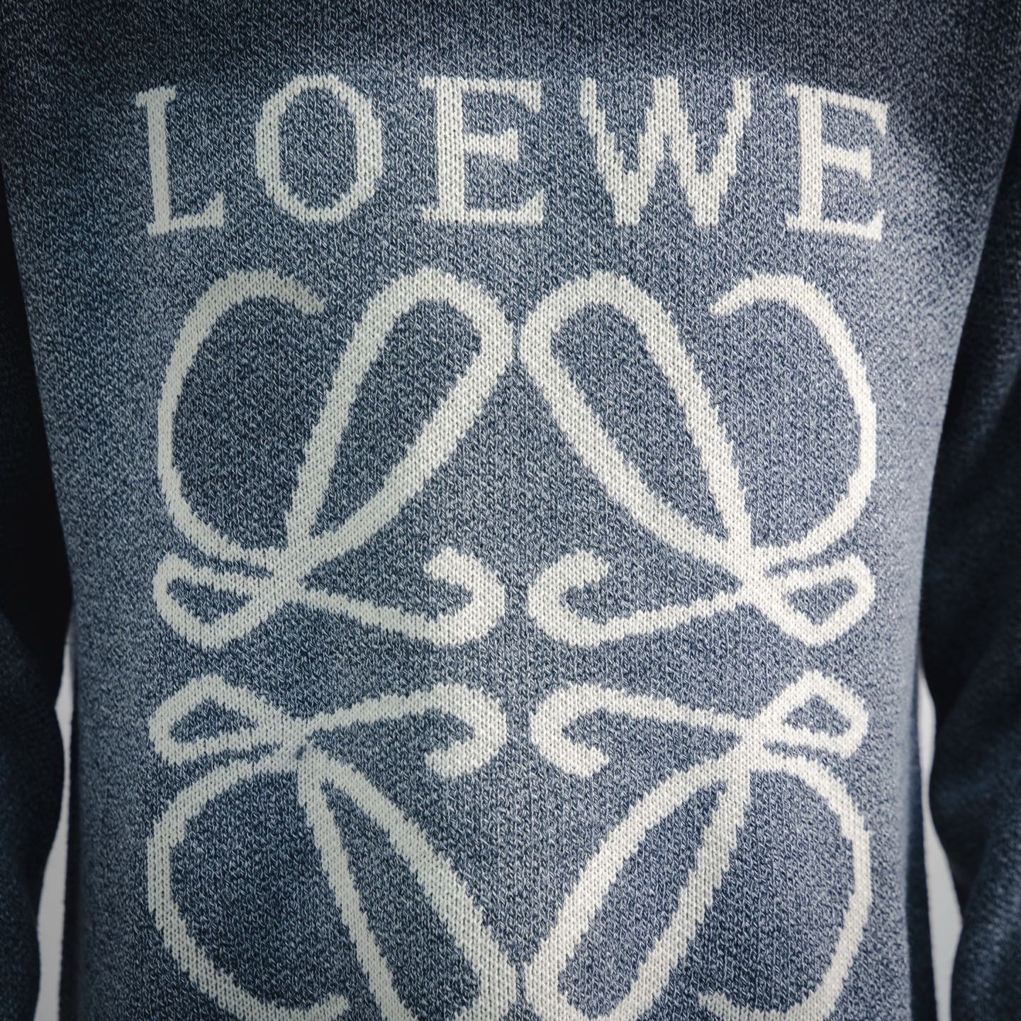 Loe 25fw knitted sweater