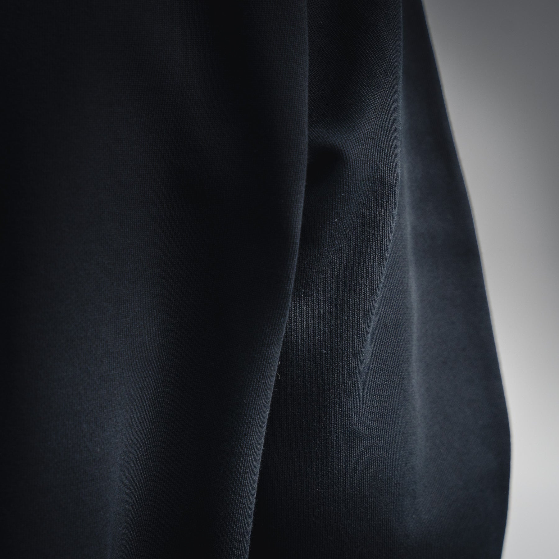 Mon 25fw printed sweater