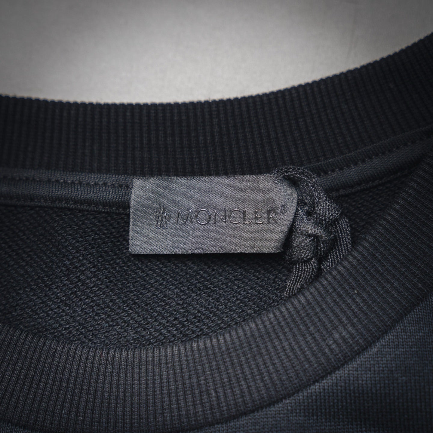 Mon 25fw printed sweater