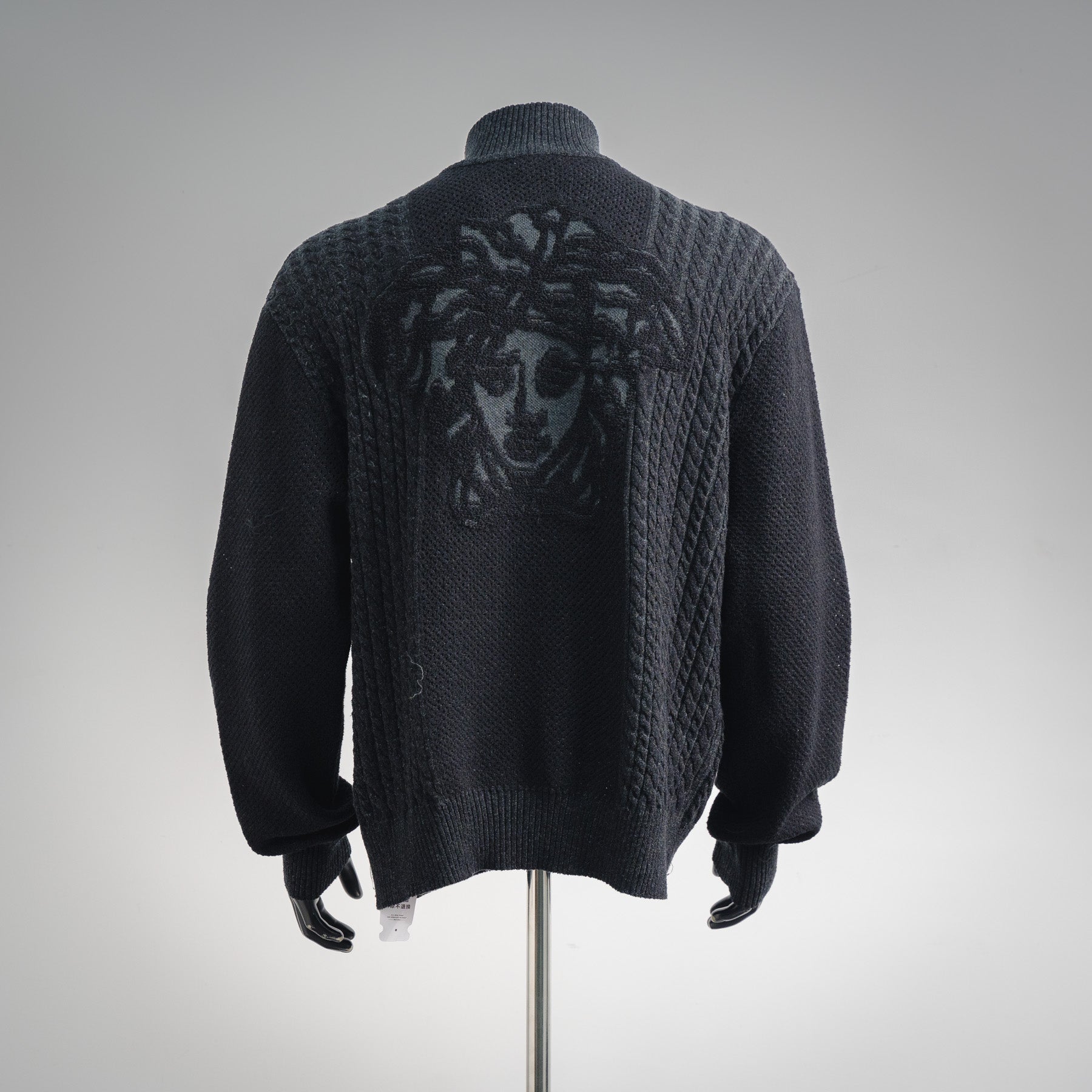 Versa 25fw jacquard jacket