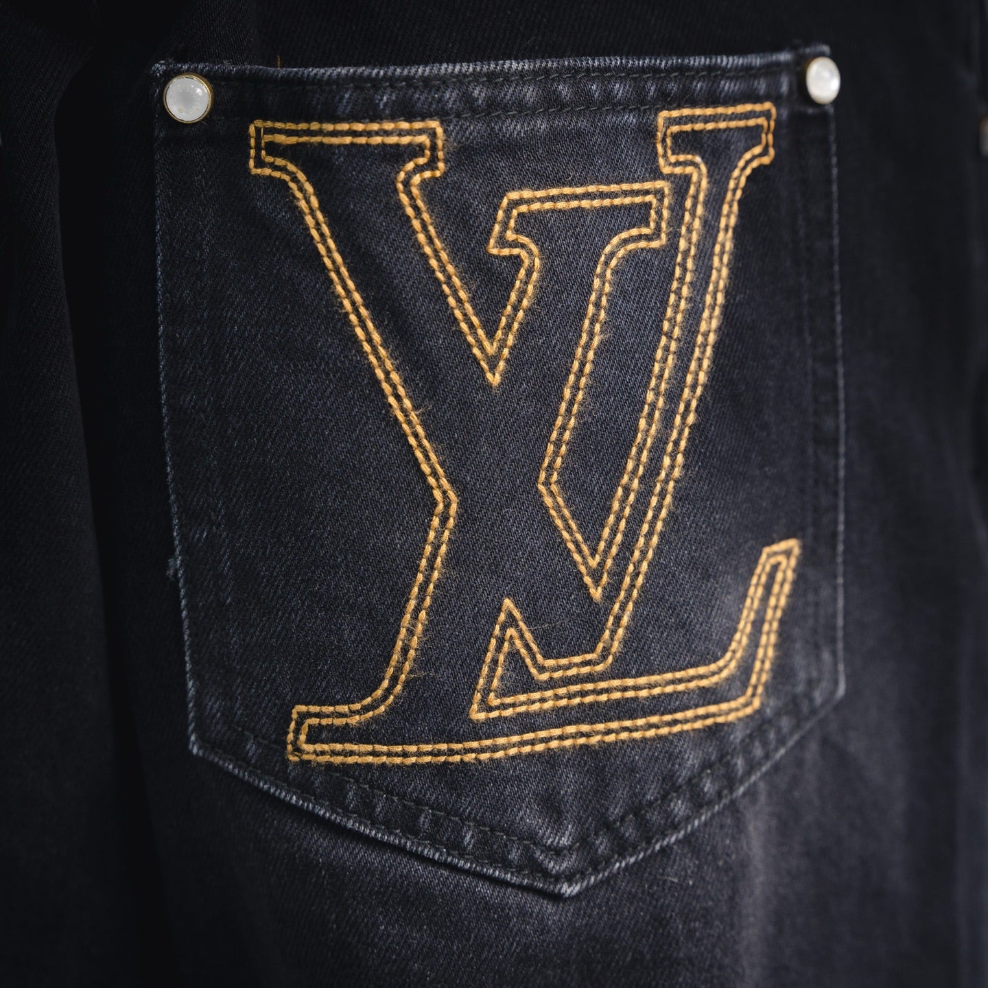 Louis 25fw embroidered jeans