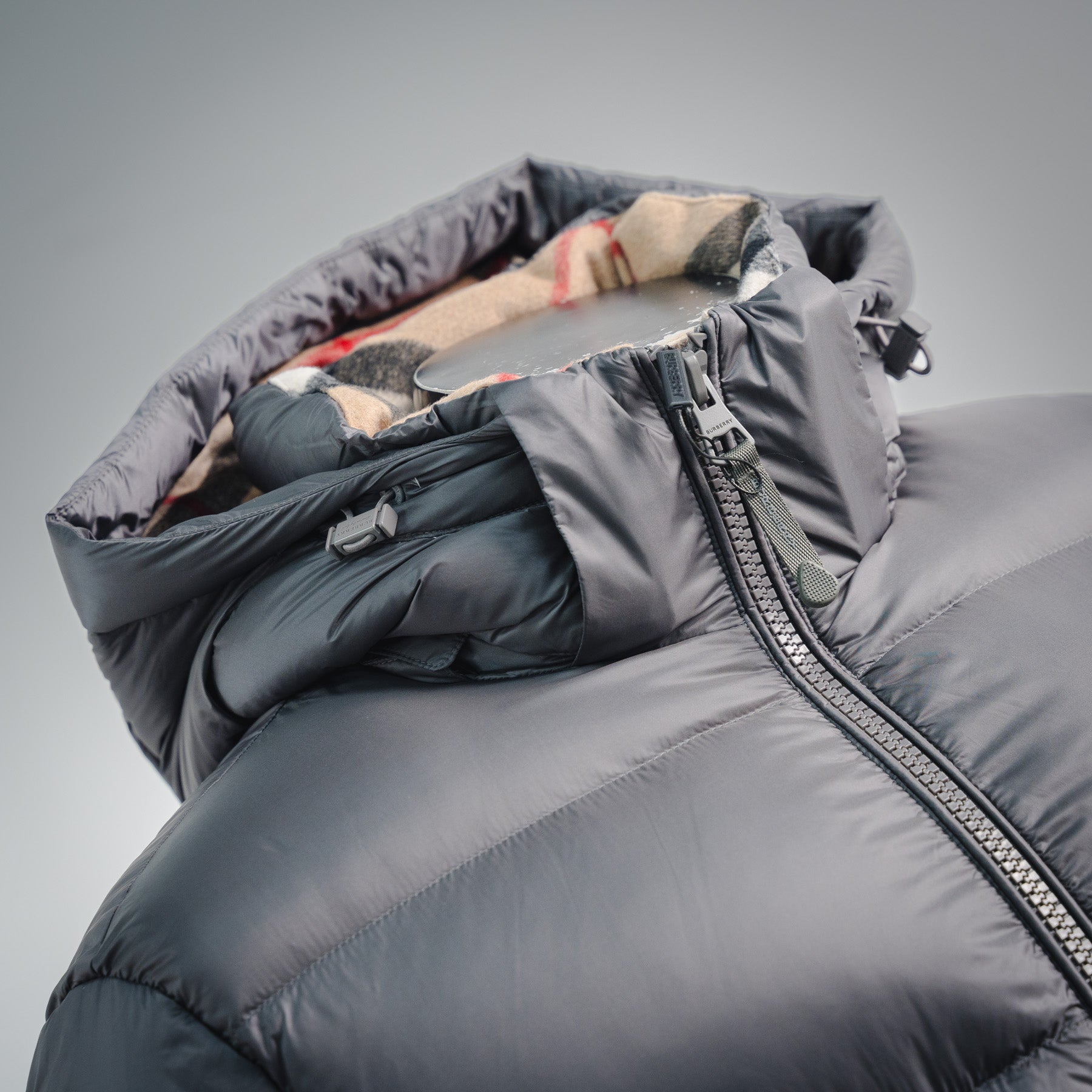 Burbery 25fw down jacket