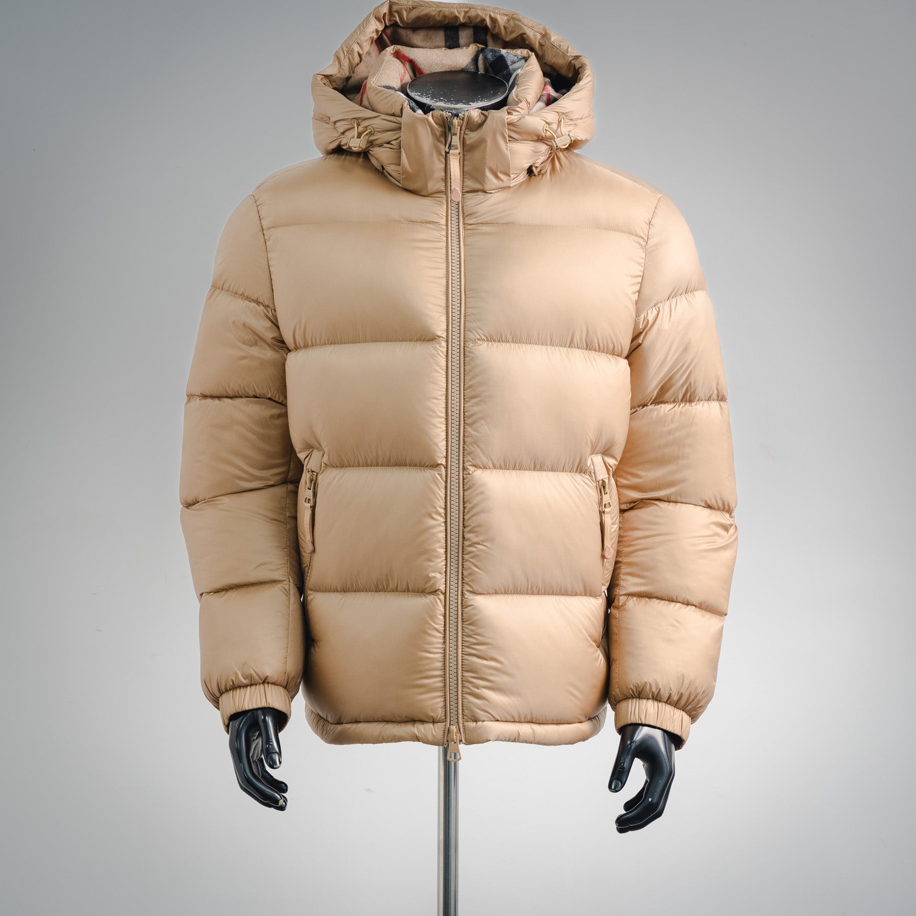 Burbery 25fw down jacket