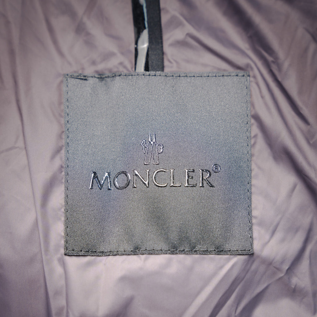 Mon 25fw hoodie jacket