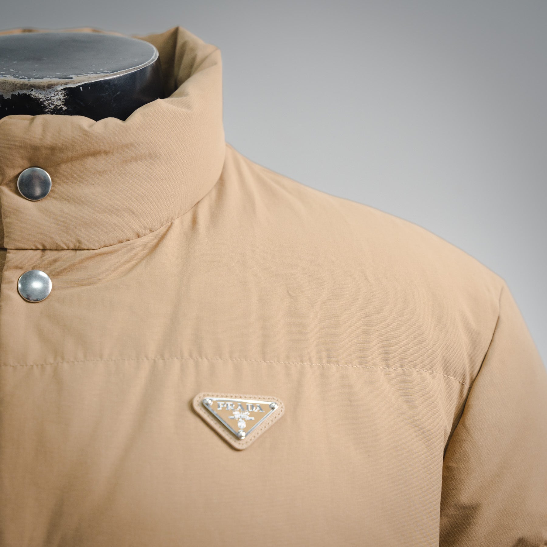 Pra 25fw down jacket