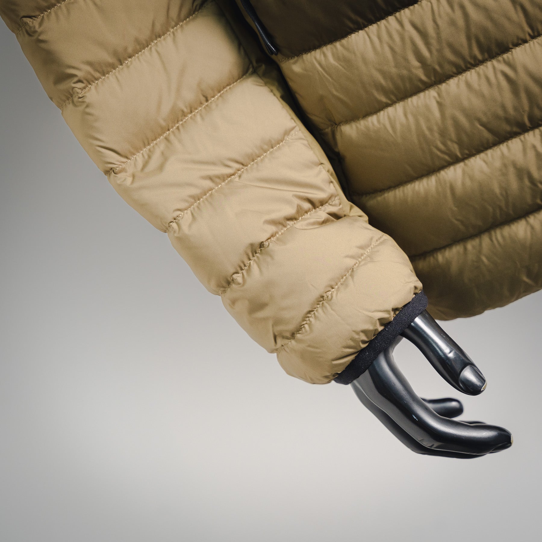 Mon 25fw down jacket