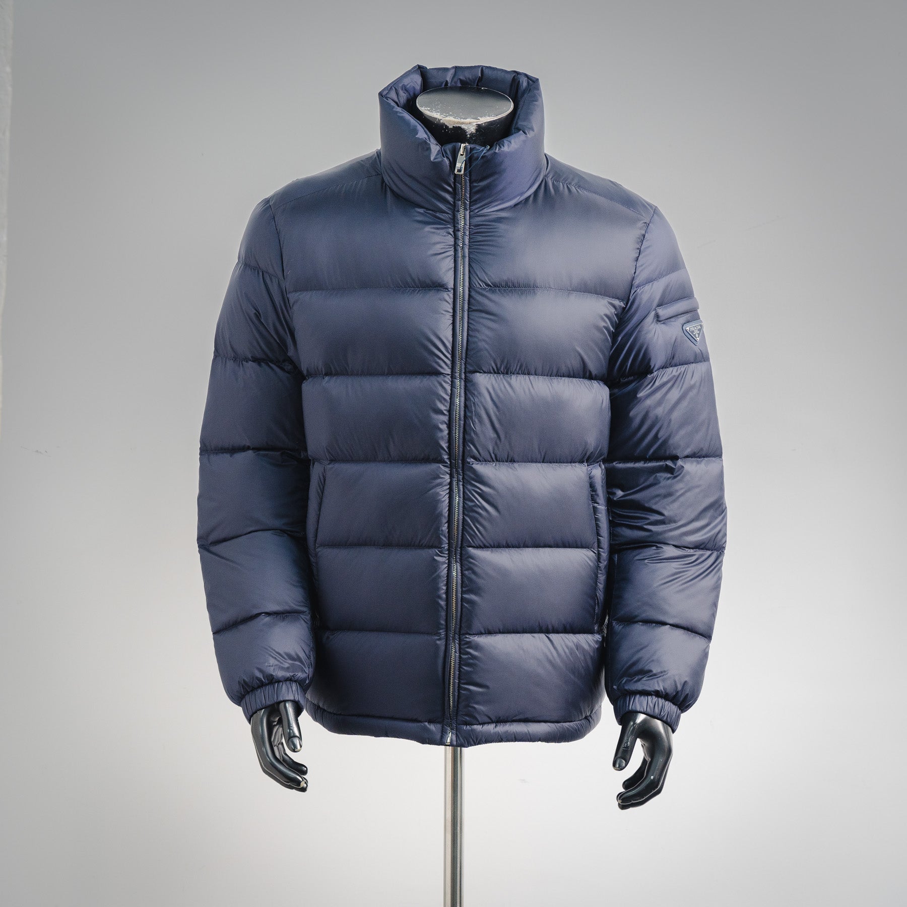 Pra 25fw down jacket