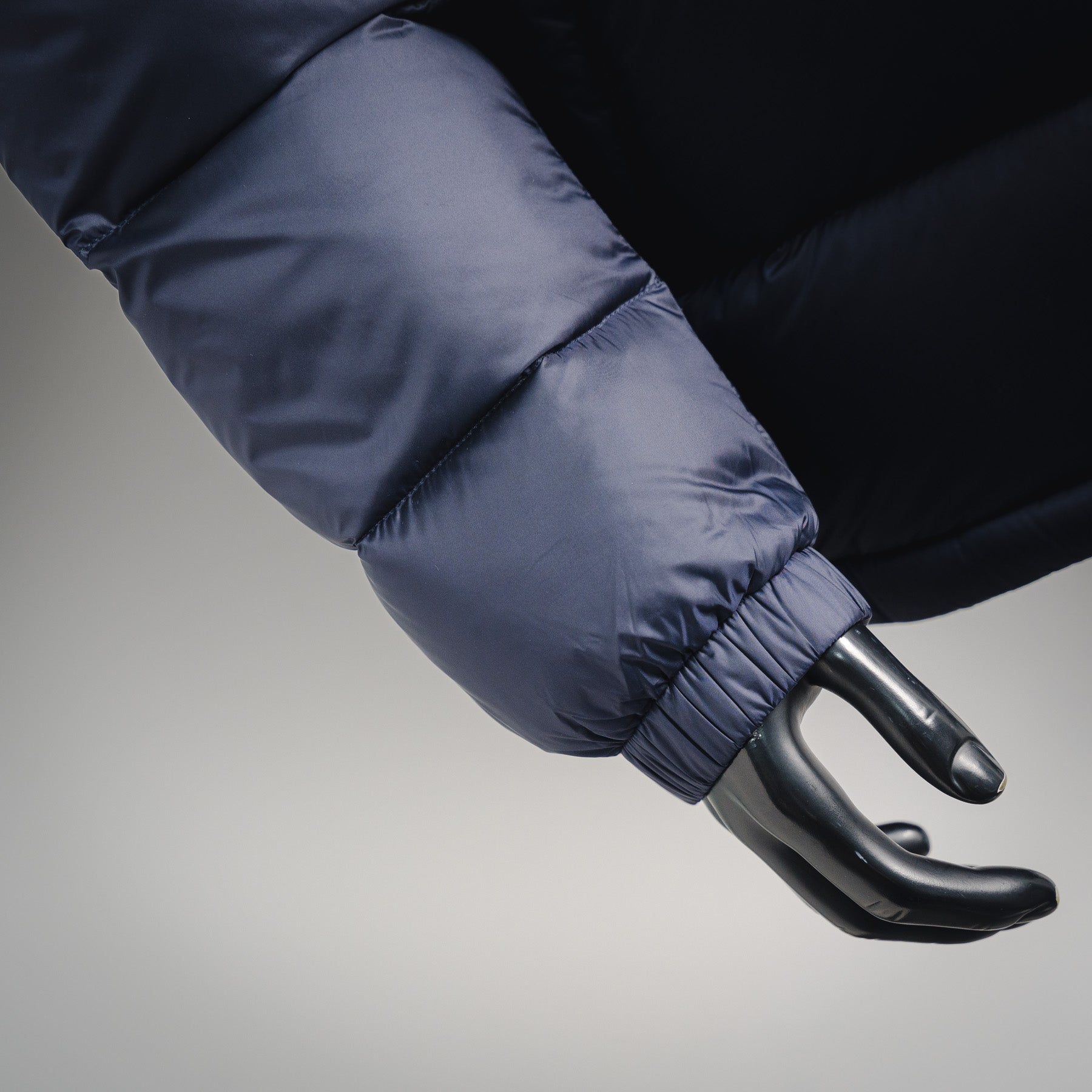 Pra 25fw down jacket