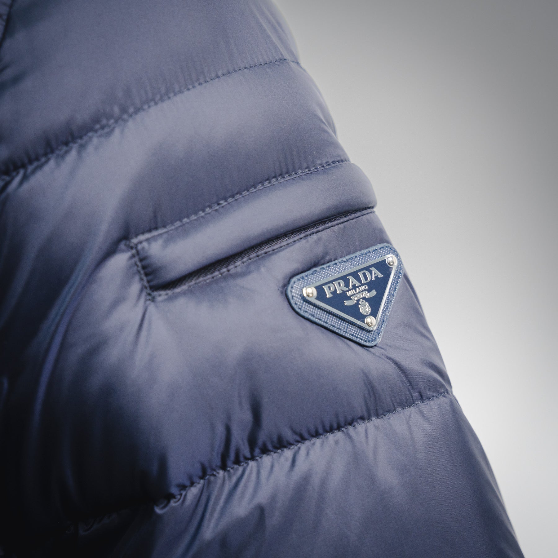 Pra 25fw down jacket