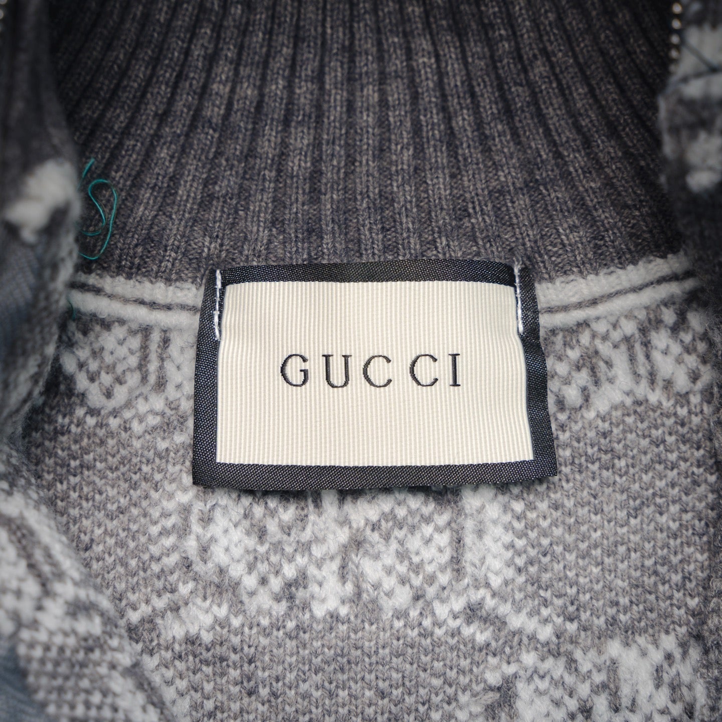 Guc 25fw jacquard cardigan