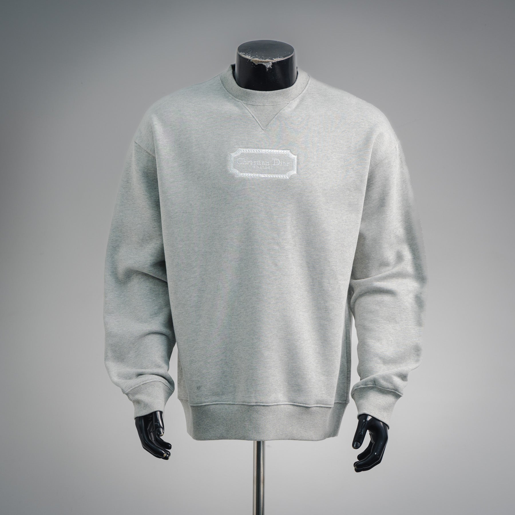 CD 25fw embroidered sweater