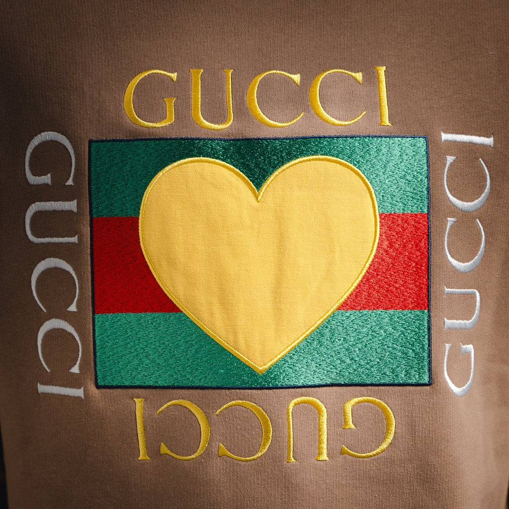 Guc 25fw embroidered sweatshirt