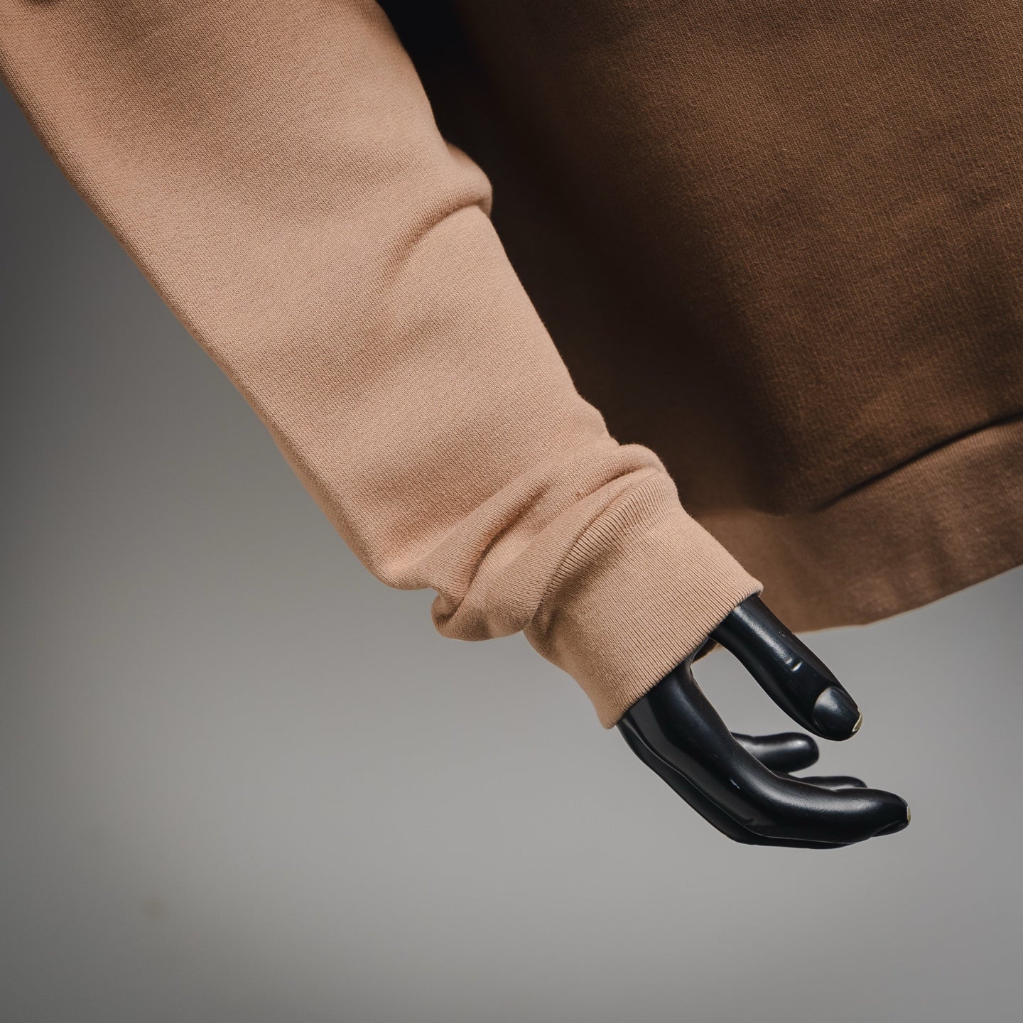 Guc 25fw embroidered sweatshirt