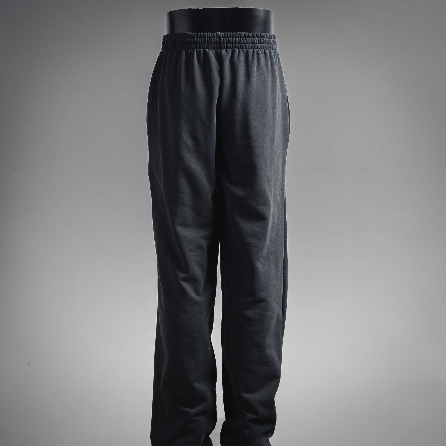 Balen 25fw knitted pants