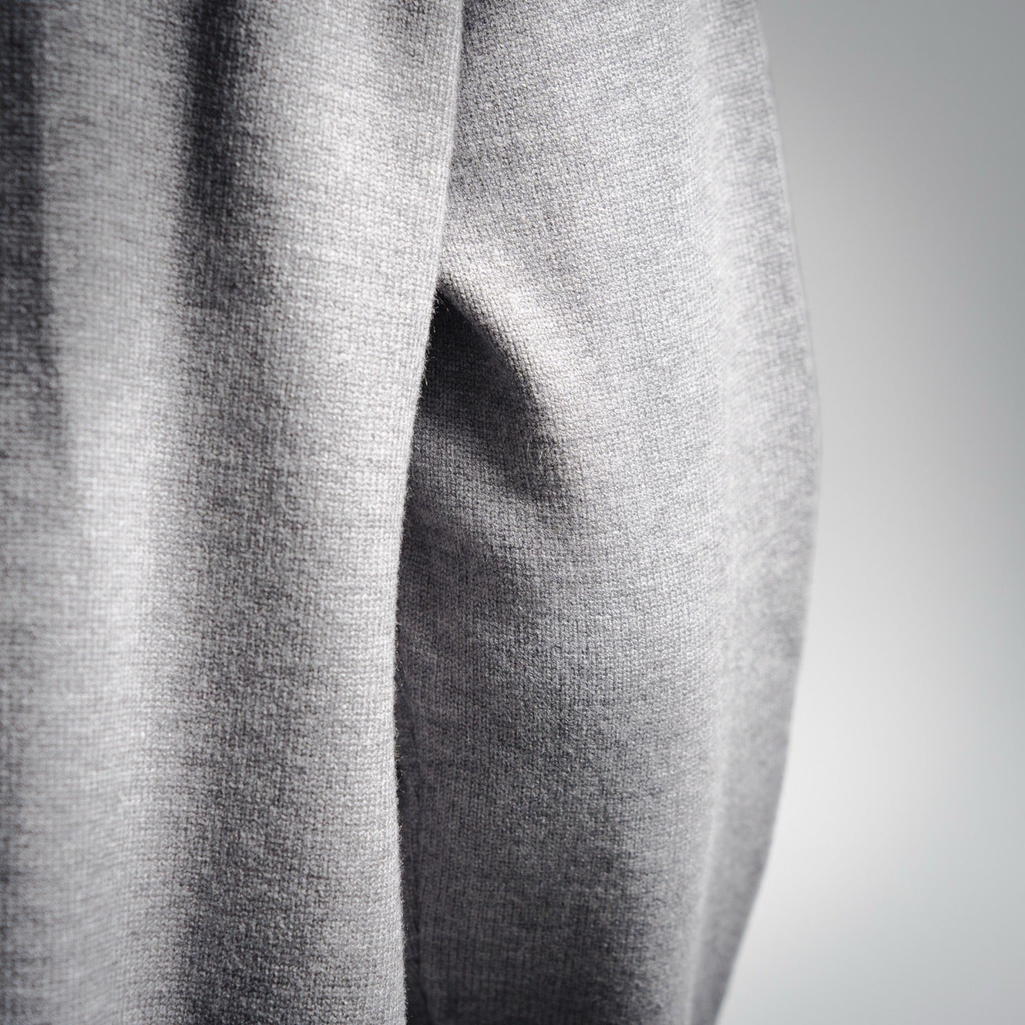 Burbery 25fw embroidered sweater