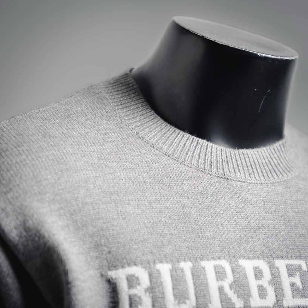 Burbery 25fw embroidered sweater