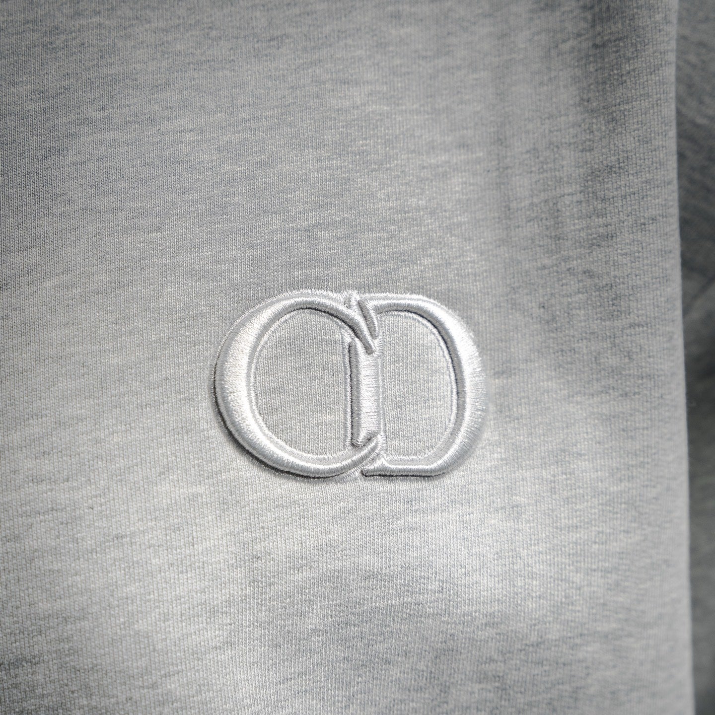 CD 25fw embroidered sweatshirt