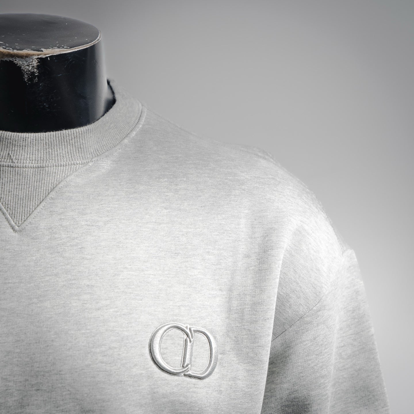 CD 25fw embroidered sweatshirt