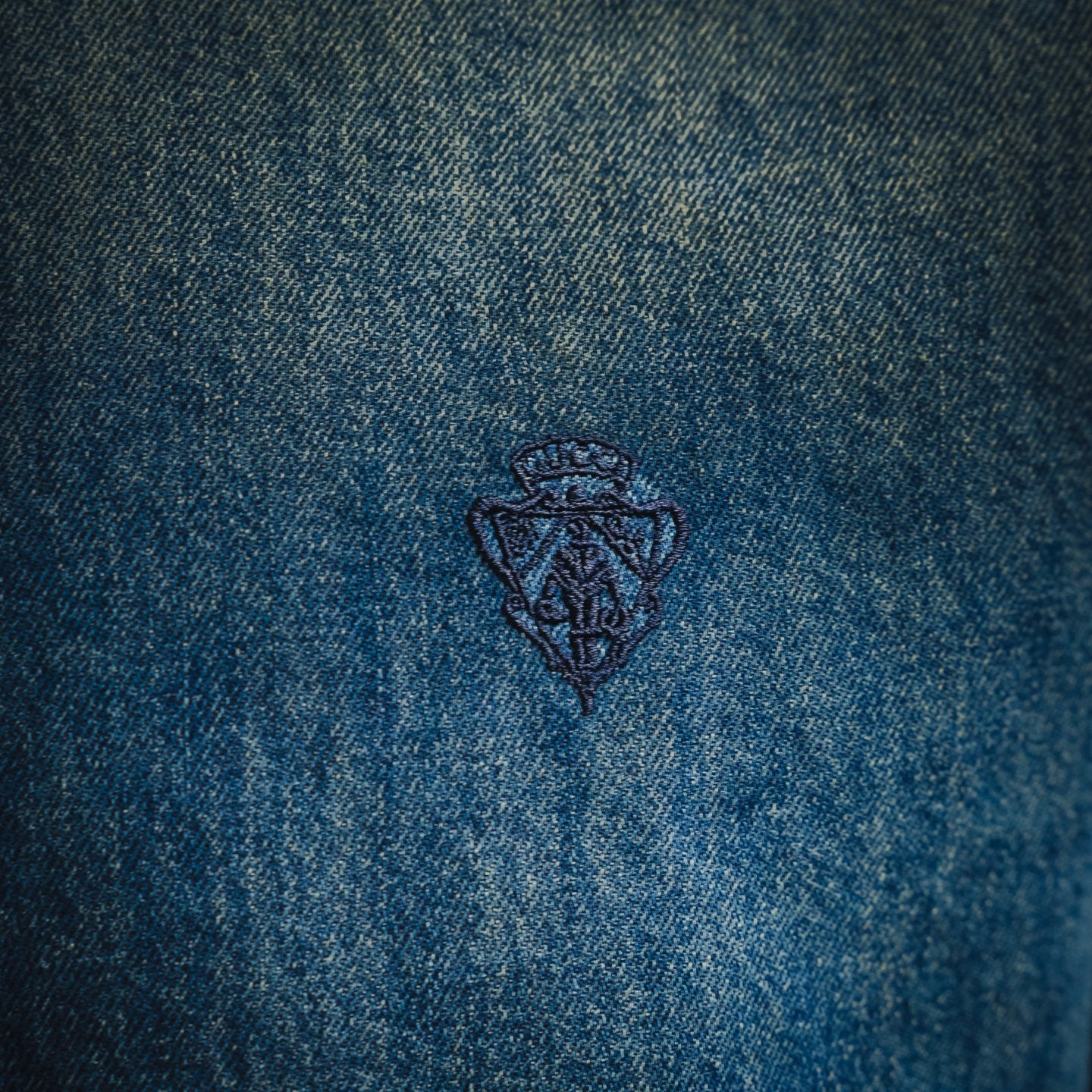 Guc 25fw denim shirt