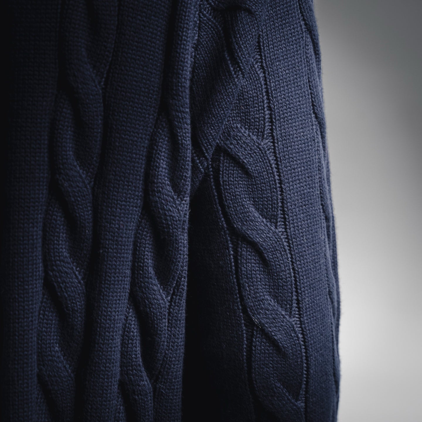 Thom 25fw sweater jacket