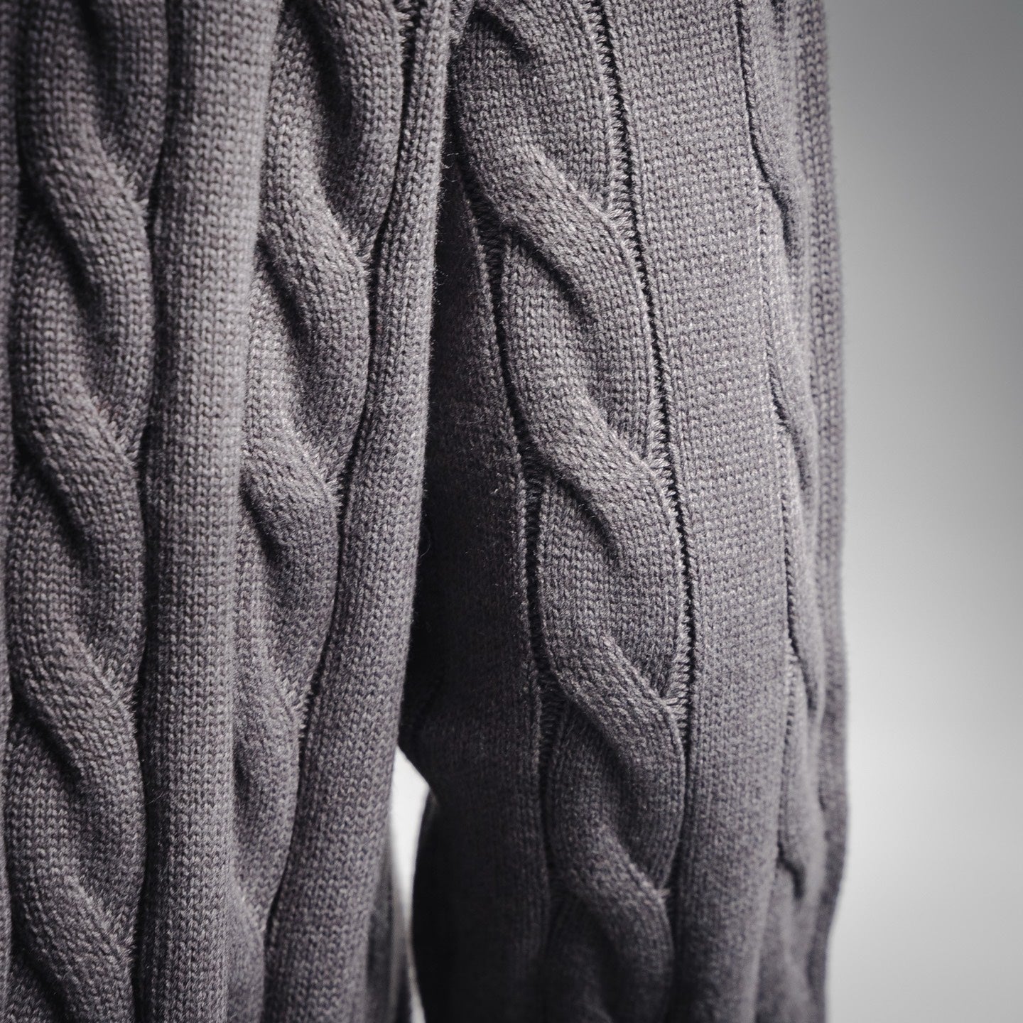 Thom 25fw sweater jacket