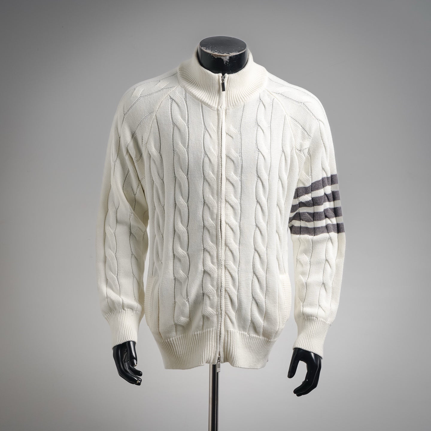 Thom 25fw sweater jacket