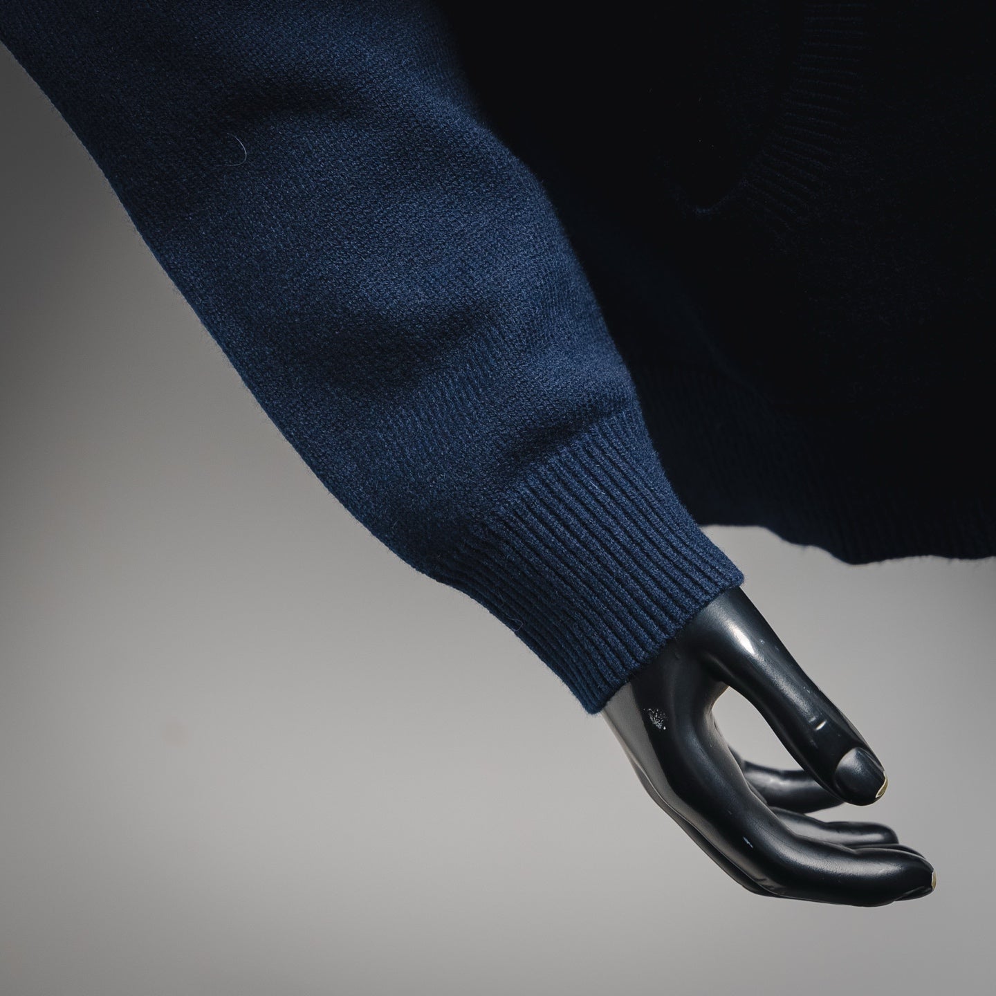 Guc 25fw casual sweater