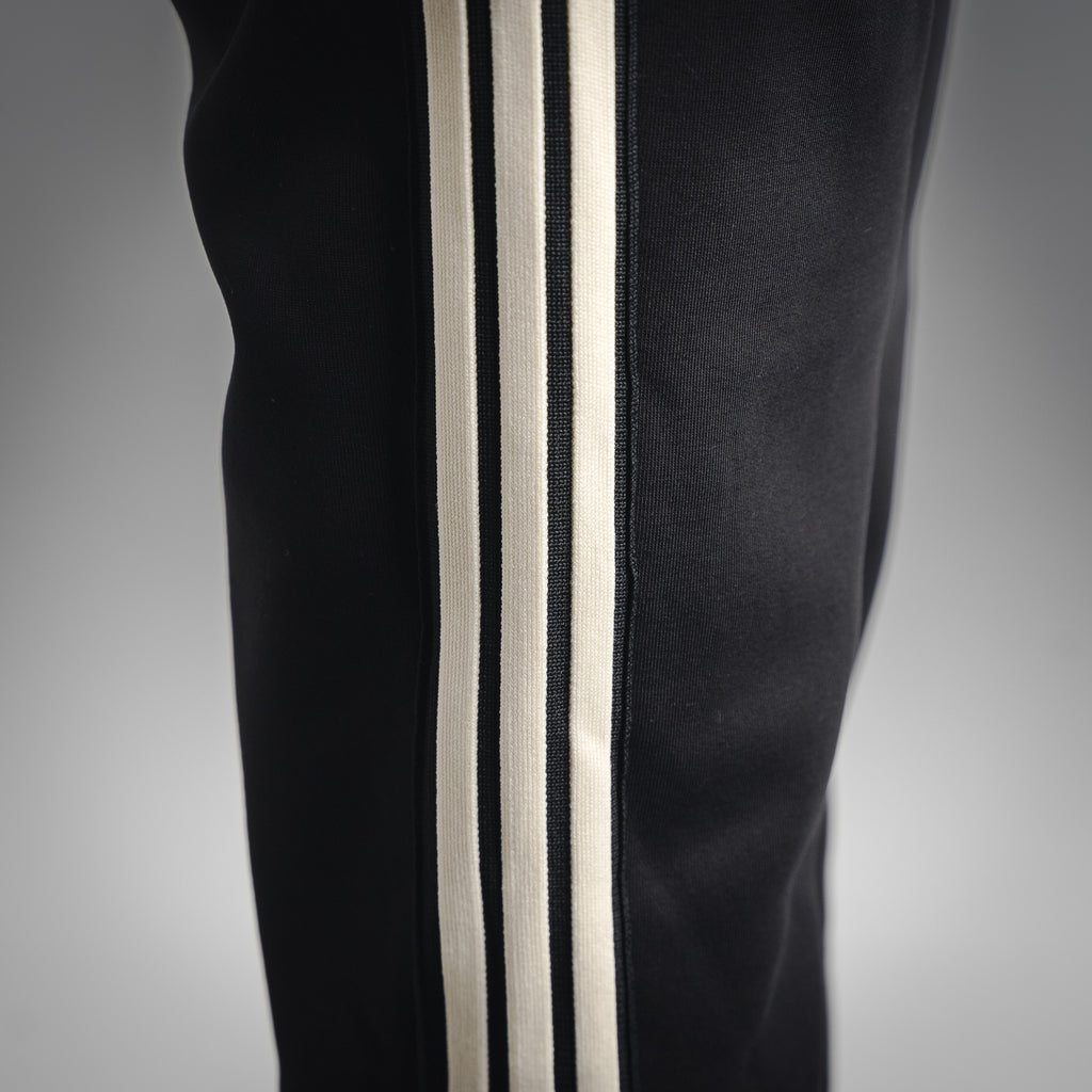 Loe 25fw embroidered pants