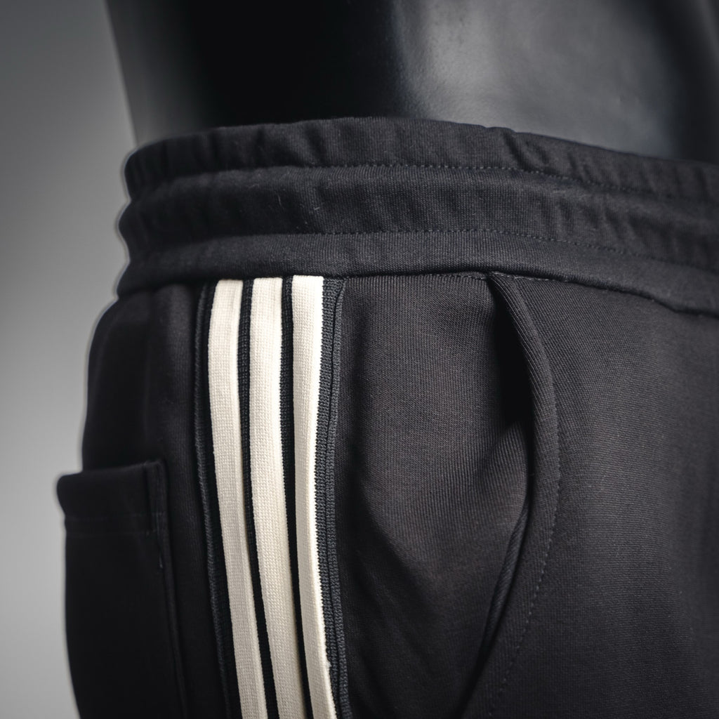 Loe 25fw embroidered pants