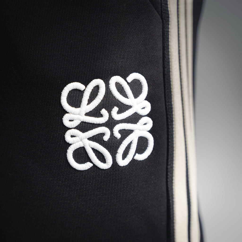 Loe 25fw embroidered pants