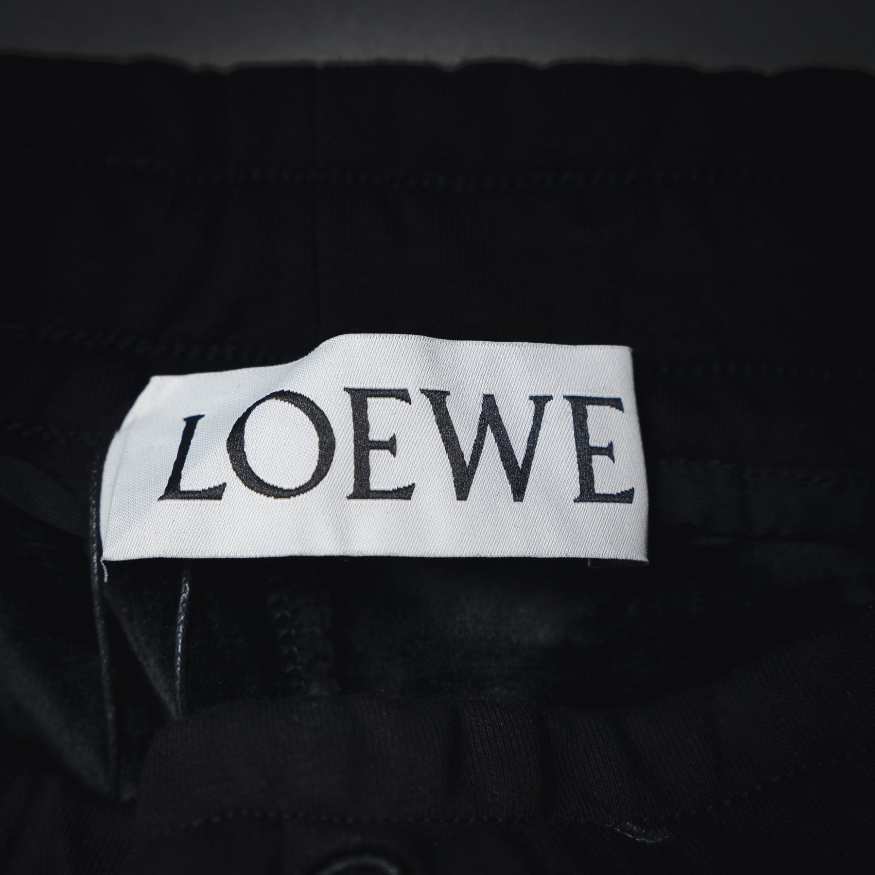 Loe 25fw embroidered pants