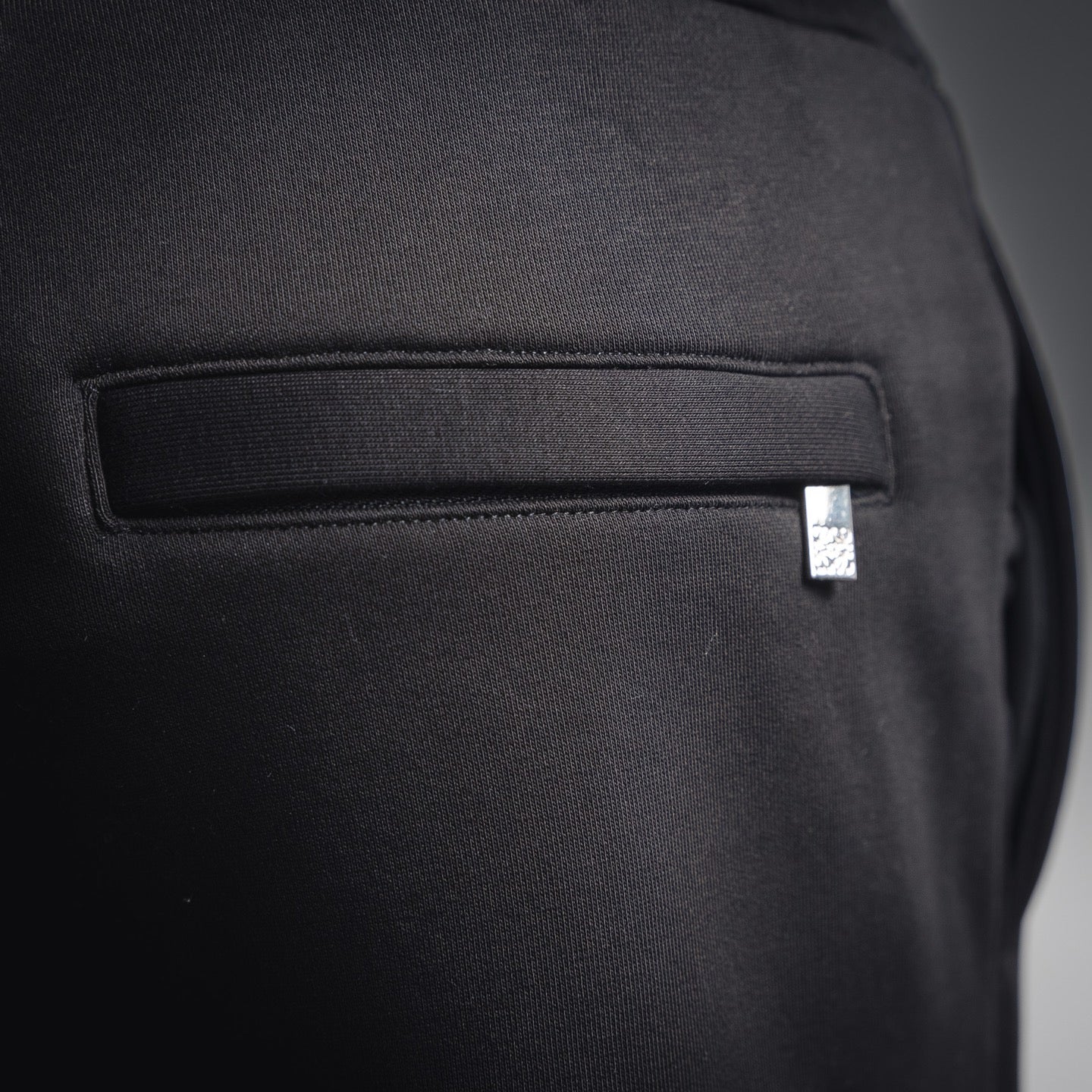 Loe 25fw casual pants